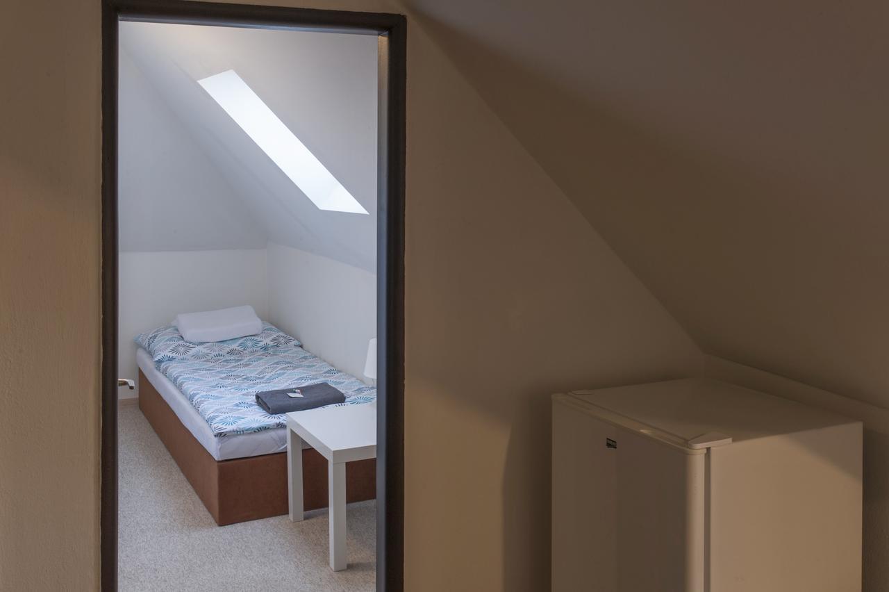 Penzion U Nádraží Horšovský Týn Exterior foto
