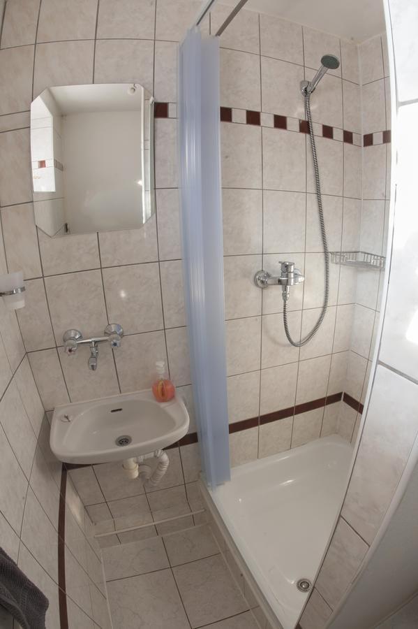 Penzion U Nádraží Horšovský Týn Exterior foto